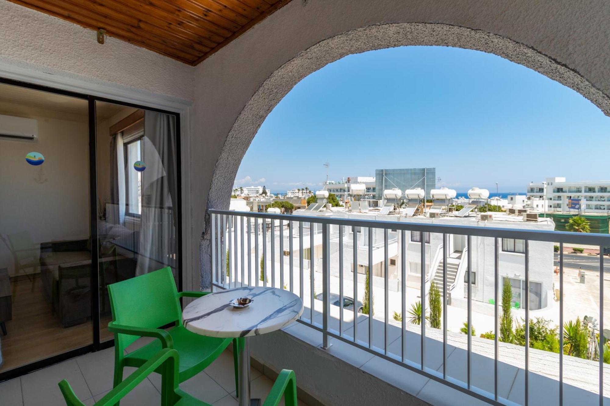 プロタラスLeucolla Hill & Seaアパートメント 部屋 写真